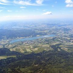 Flugwegposition um 12:43:22: Aufgenommen in der Nähe von Gemeinde Oberwang, 4882 Oberwang, Österreich in 2391 Meter
